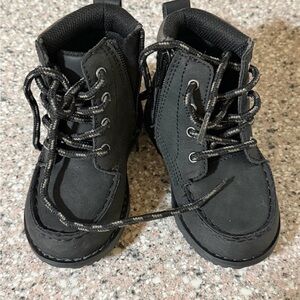 Old Navy Kids Charcoal Lace-Up Boots